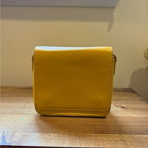 Yellow Crossbody leather bag